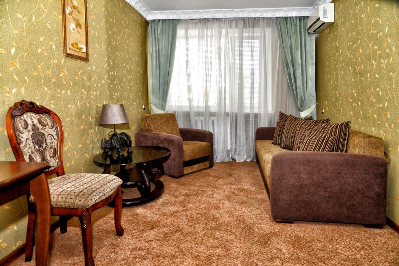 Green City Hotel Mykolaiv Exterior photo